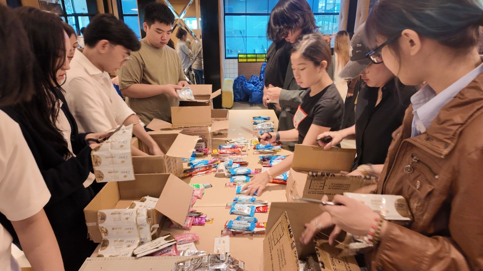 Guam Visitors Bureau, Philippine Airlines Deliver Aid to Cebu After Disasters